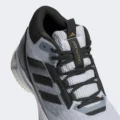 IH7720_0001_IH7720_8_FOOTWEAR_Photography_Detail_View_1_grey_8e2f45c0-9bad-4427-87da-03830df7ef9e